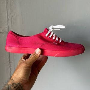 Vans - sz 8.5 Men’s/10 Women’s